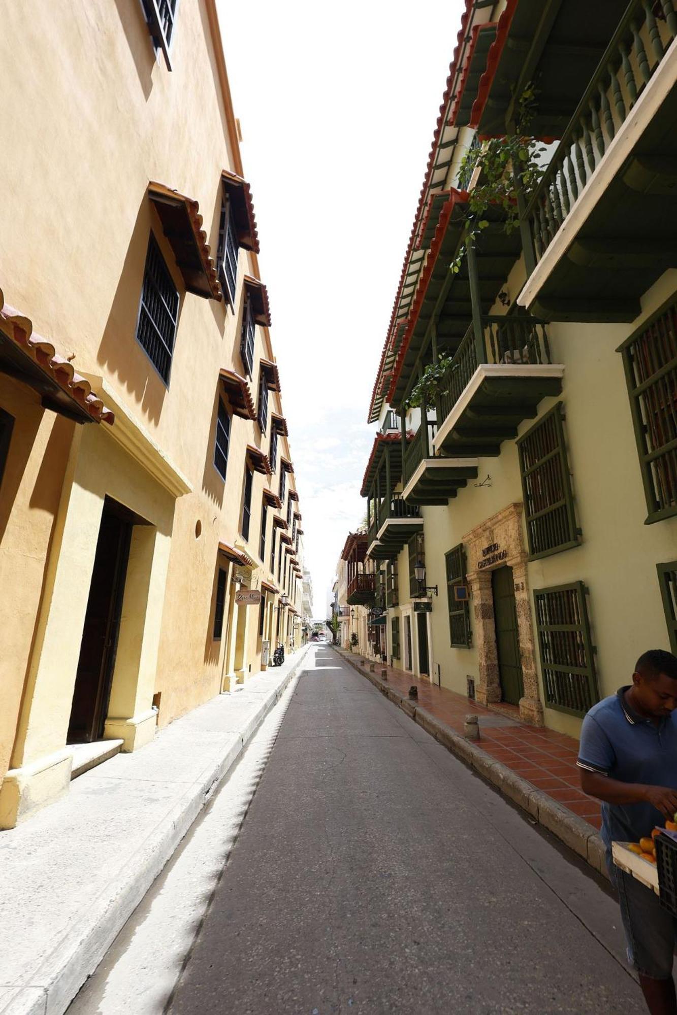 Laurdhomes Historic Center Plaza Santodomingo 3Bth Cartagena ภายนอก รูปภาพ